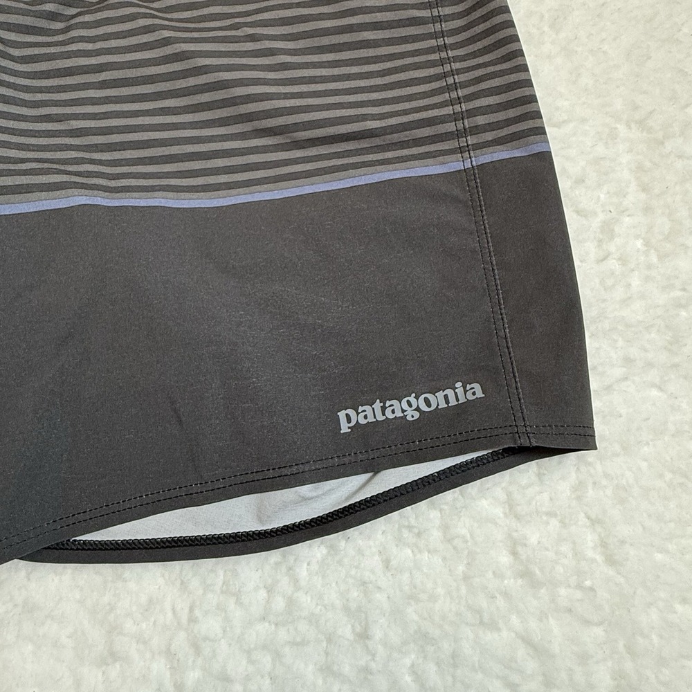 PATAGONIA Men Stretch Hydropeak Boardshorts 18" OLIVAS STRIPE BLACK OLBK Size 30 - Picture 6 of 13